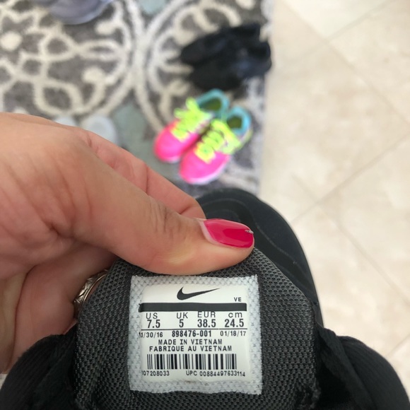 Sold‼️Women’s Nike Flex Run Sneakers👟🏃🏾‍♀️ - Picture 7 of 7